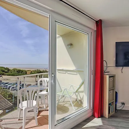 Апартаменты Alcantara Vue Mer, Premiere Ligne *