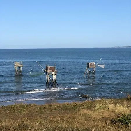 Апартаменты Alcantara Vue Mer, Premiere Ligne *