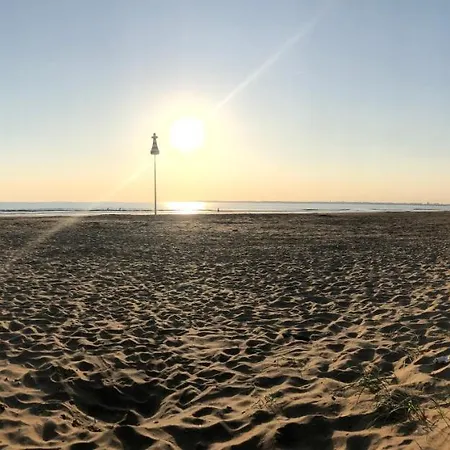 Апартаменты Alcantara Vue Mer, Premiere Ligne Сен-Бревен-ле-Пен